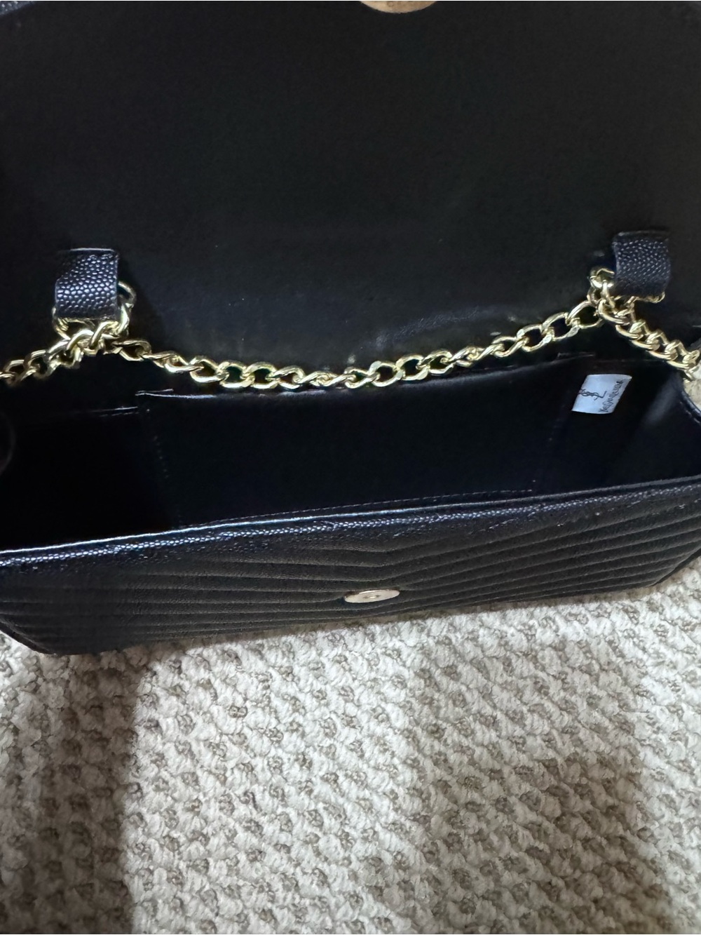 Fashion  Black Quilted Shoulder Bag with Gold Chain